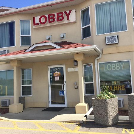 Western Budget Motel East Red Deer Exterior photo