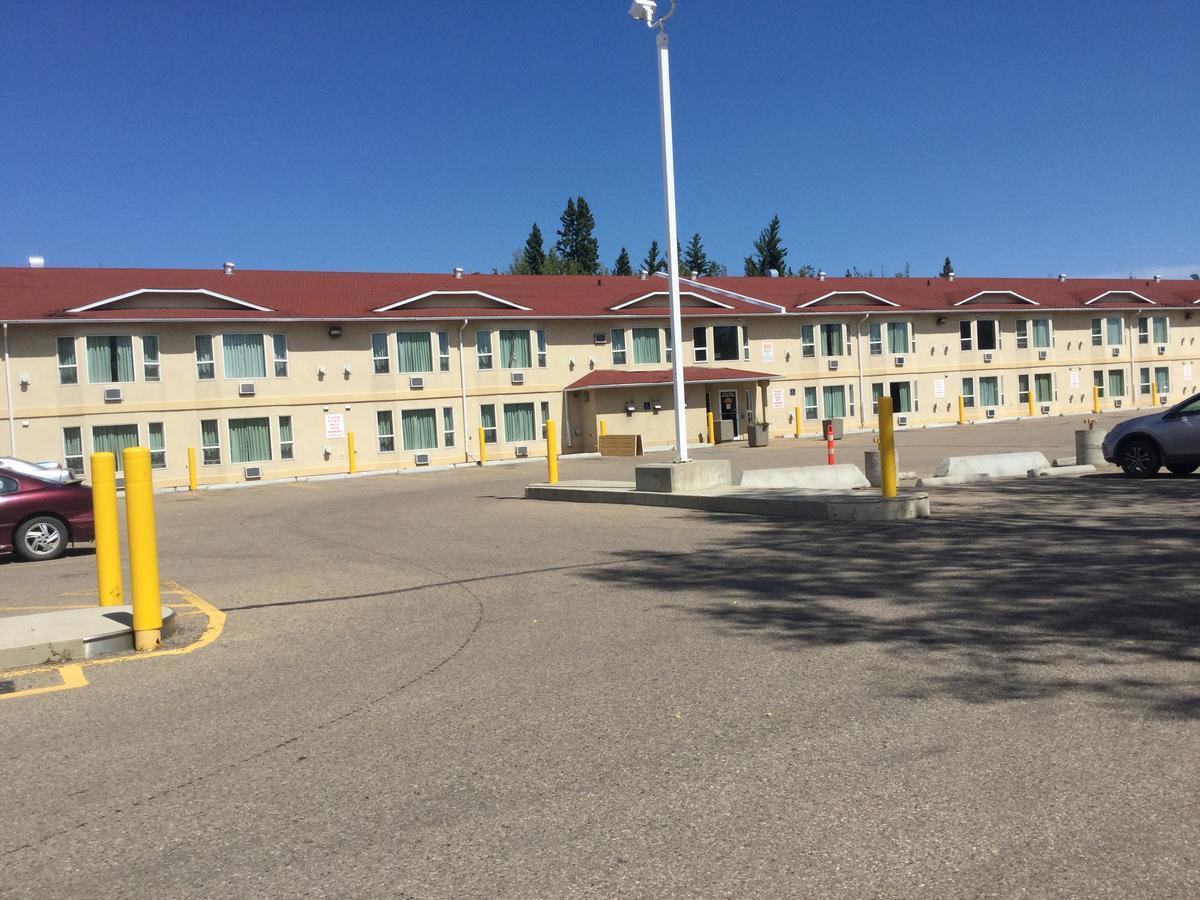 Western Budget Motel East Red Deer Exterior photo